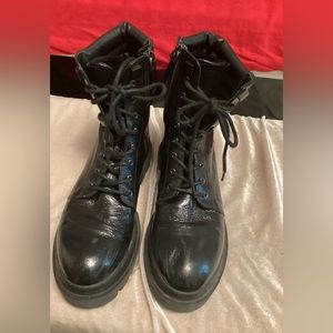 Shoe Box  Made In Italy Patent leather ankle boot Sz 37